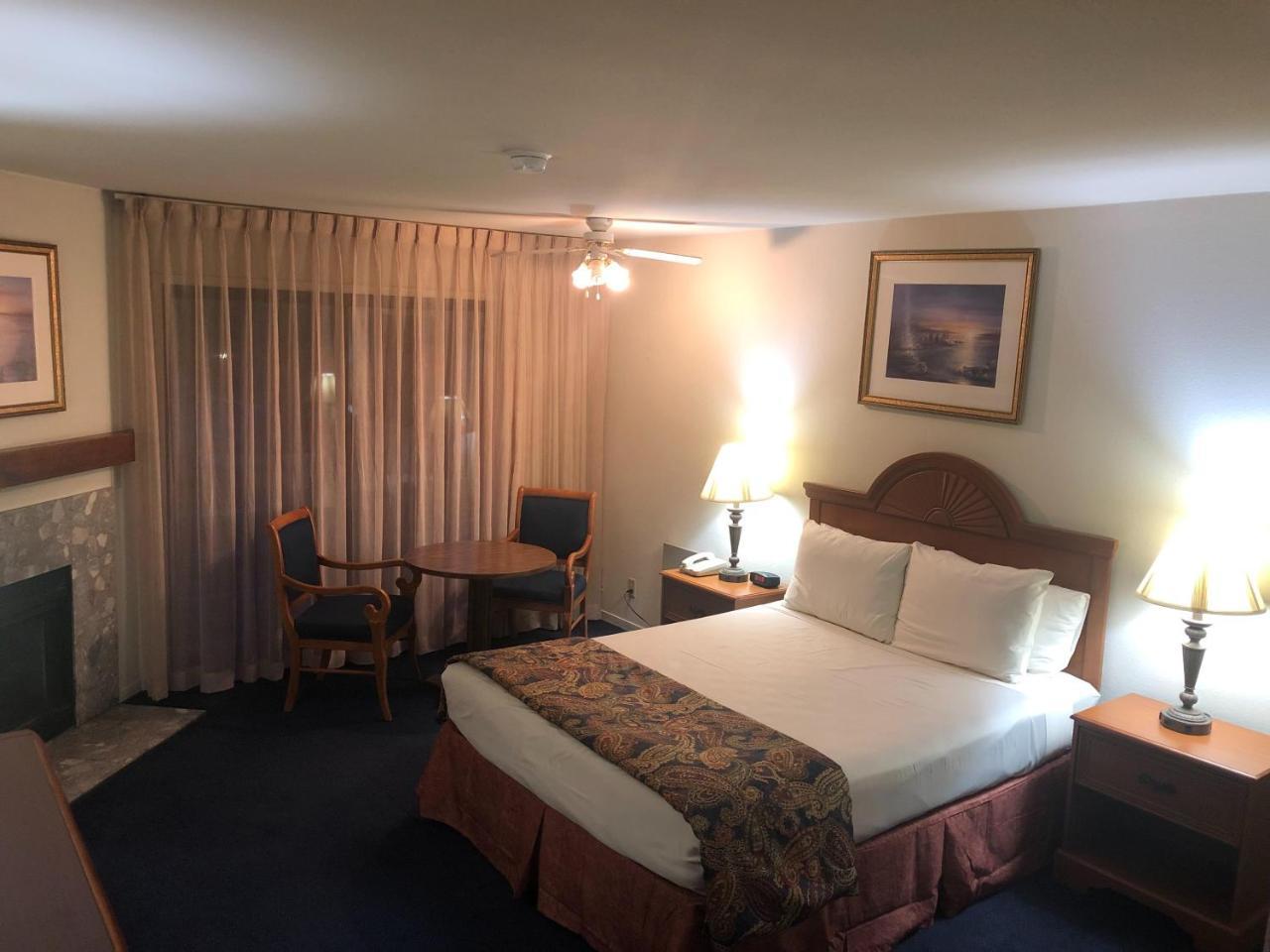 The Monarch Pacific Grove