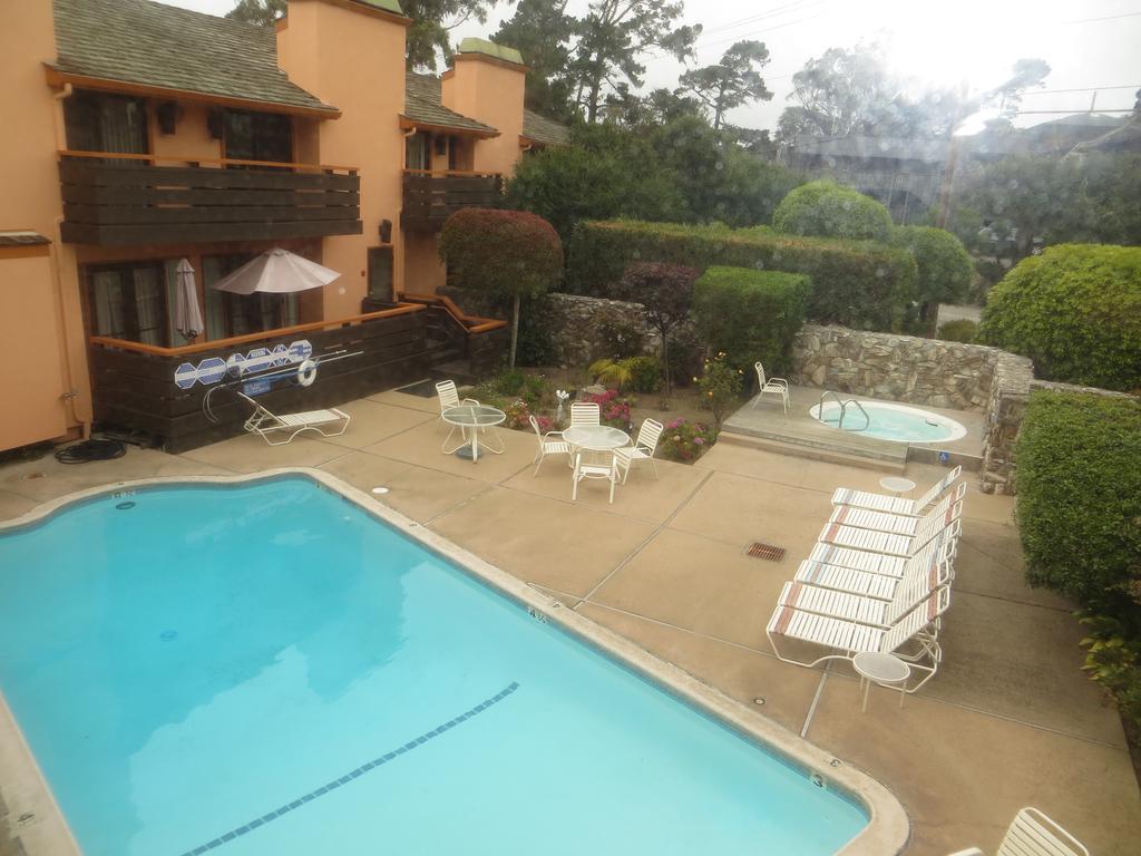 The Monarch 3* Pacific Grove